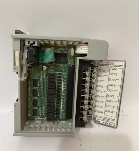 1769-OB16 Allen-Bradley SLC 500 SLC 5/05 64K Memory Controller