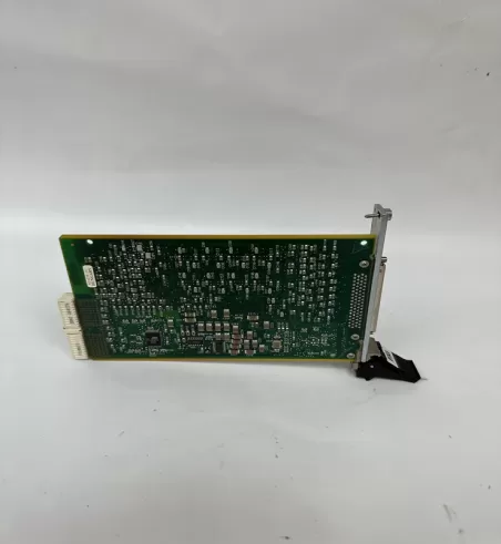 pxi-6704 National Instruments PXI analog output module