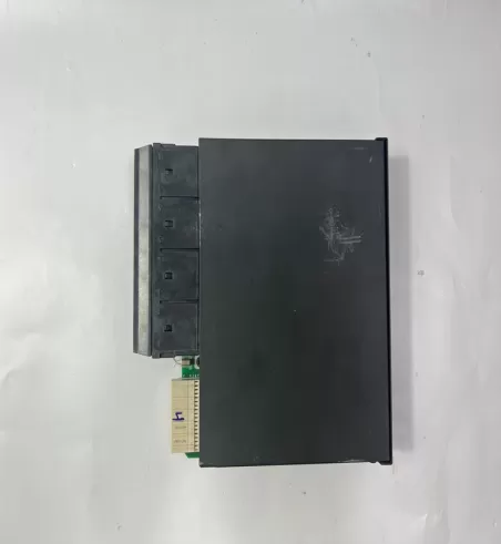 GE UR-6FH GE Digital I/O Module