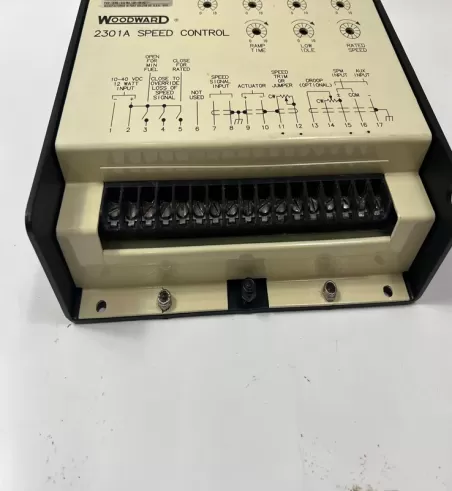 9905-131 WOODWARD	Speed Controller