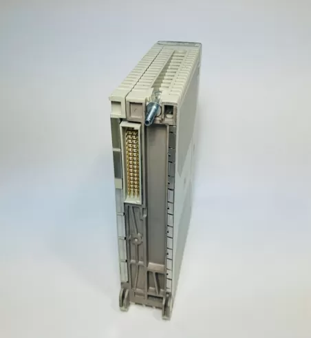 140XBP01000 SCHNEIDER  Controller module