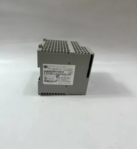 1769-L24ER-QBFC1B Allen-Bradley DI/O AI/O Controller