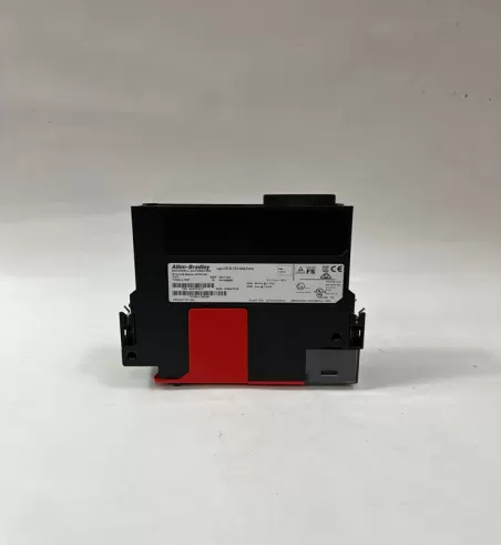 1756-OB8EI Allen-Bradley Controller module