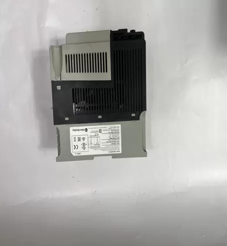 25B-D6P0N114 Allen-Bradley Central control module